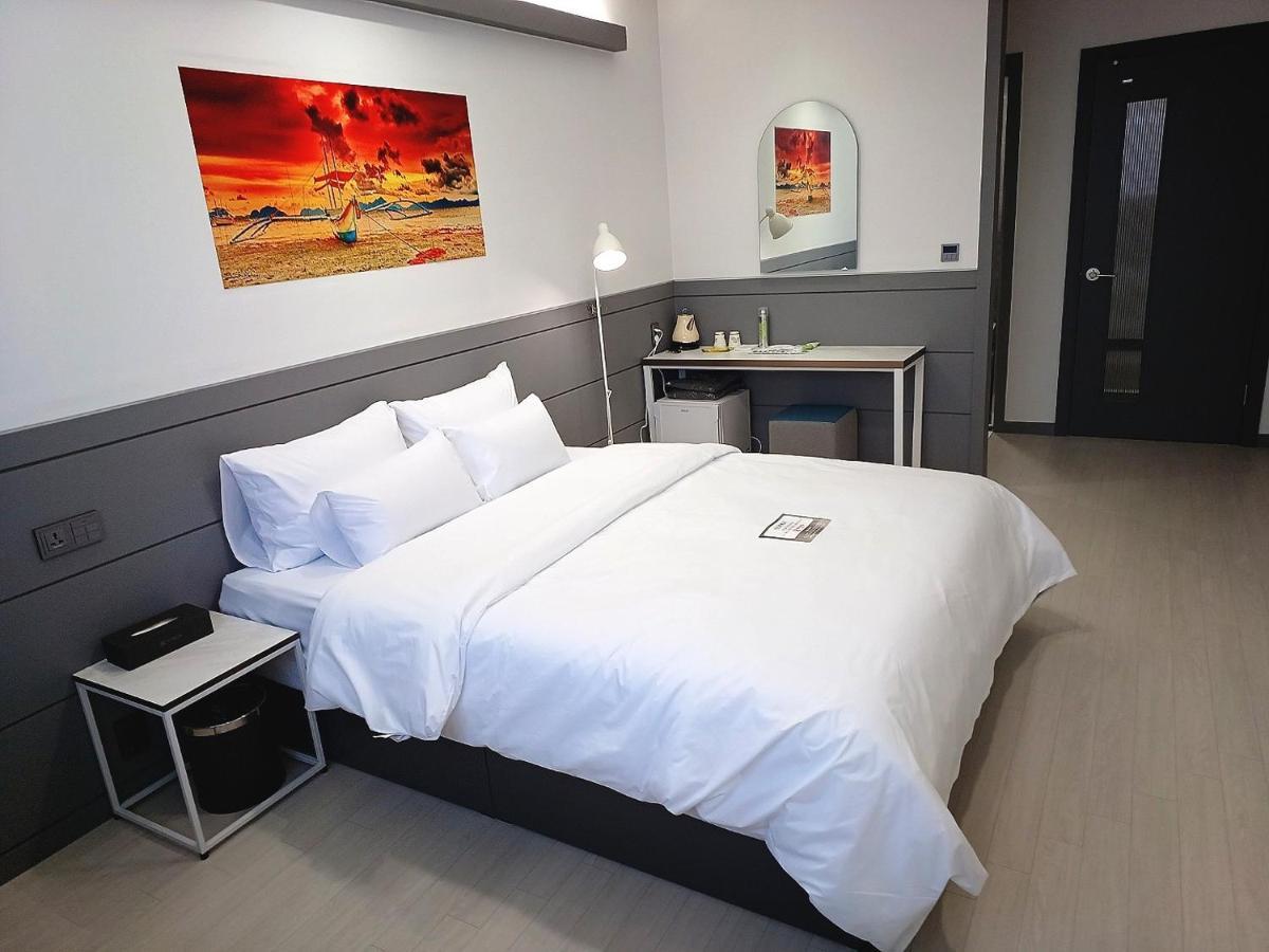 Hi& Hotel بيونجتايك المظهر الخارجي الصورة